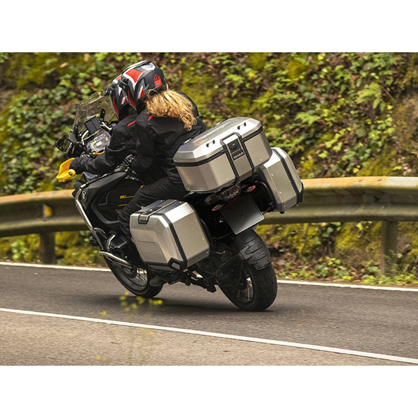 Maleta para Moto Shad Topcase TERRA TR55 Black Edition – Bikesport Chile